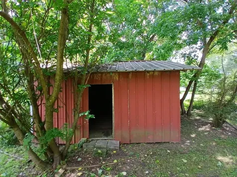 332 Houston Street Maud TX 75567
