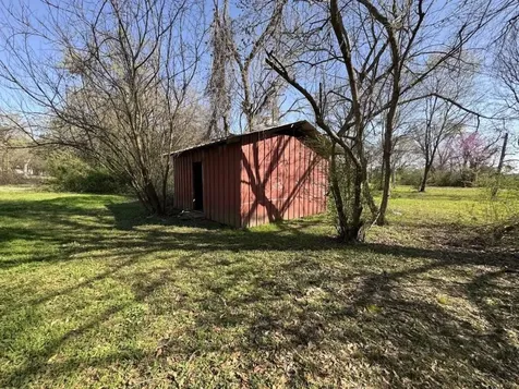 332 Houston Street Maud TX 75567
