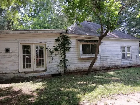332 Houston Street Maud TX 75567
