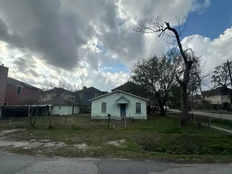 2543 Bevis Street Houston TX 77008