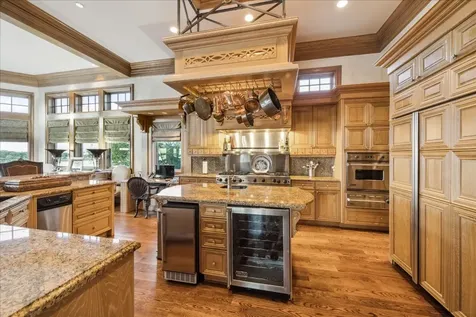13415 Jibstay Court Galveston TX 77554