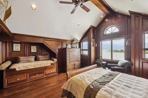 13415 Jibstay Court Galveston TX 77554