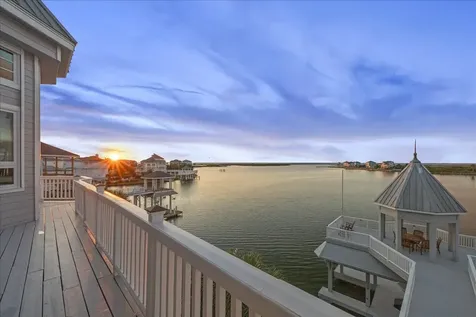 13415 Jibstay Court Galveston TX 77554