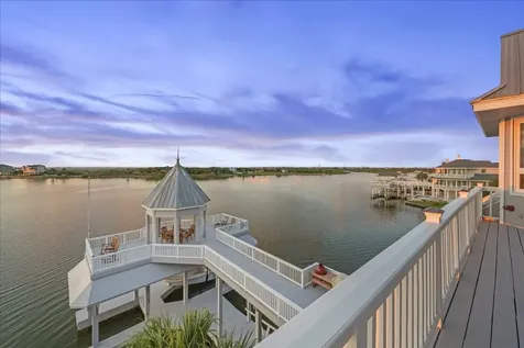 13415 Jibstay Court Galveston TX 77554