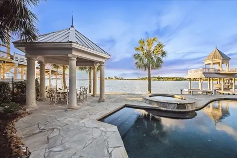 13415 Jibstay Court Galveston TX 77554
