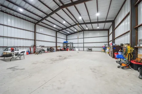 90 County Road 3563 Cleveland TX 77357