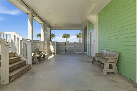 4027 Silver Reef Court Galveston TX 77554