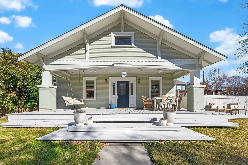 701 Highland Street Houston TX 77009