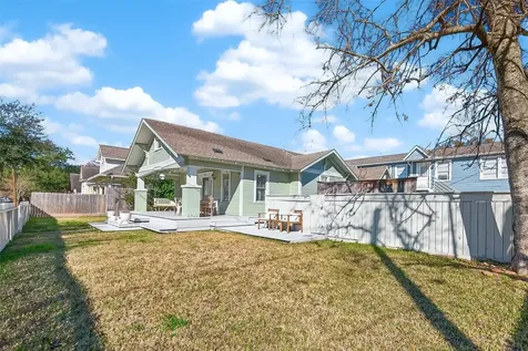 701 Highland Street Houston TX 77009