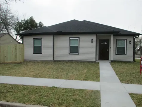217 Miriam Street Baytown TX 77520