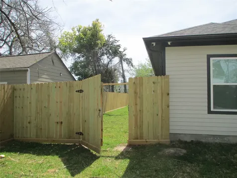 217 Miriam Street Baytown TX 77520