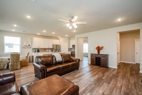 1302 Oregon Street La Porte TX 77571