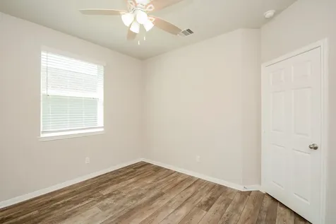 1302 Oregon Street La Porte TX 77571
