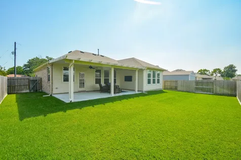 1302 Oregon Street La Porte TX 77571