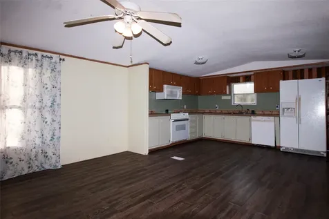 140 Harmony Drive Livingston TX 77351