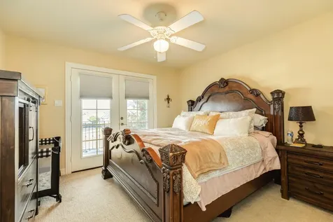 204 Arrowhead Drive Lake Jackson TX 77566