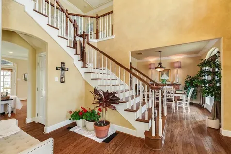 204 Arrowhead Drive Lake Jackson TX 77566