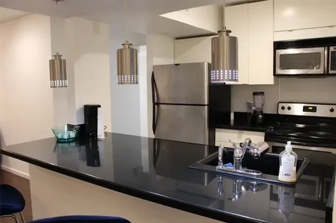 5343 Richmond Avenue 26 Houston TX 77056