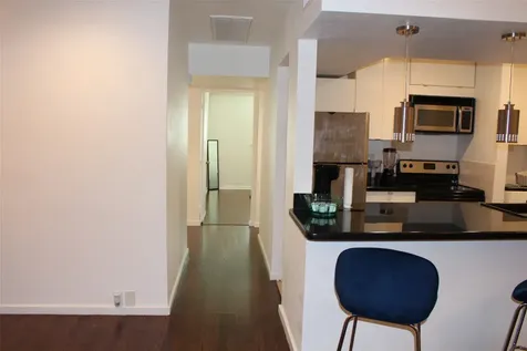 5343 Richmond Avenue 26 Houston TX 77056