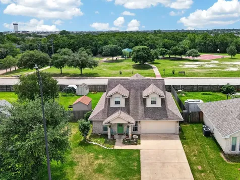 1308 Roanoke Court College Station TX 77845