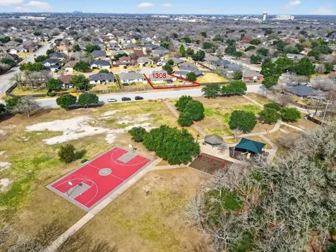 1308 Roanoke Court College Station TX 77845