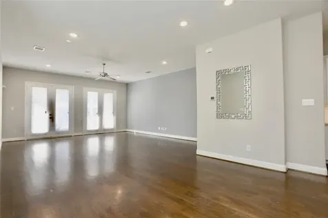 1227 W 19th Street A Houston TX 77008