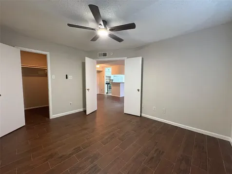 10555 Turtlewood Court 2612 Houston TX 77072
