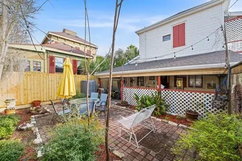1211 33rd Street Galveston TX 77550