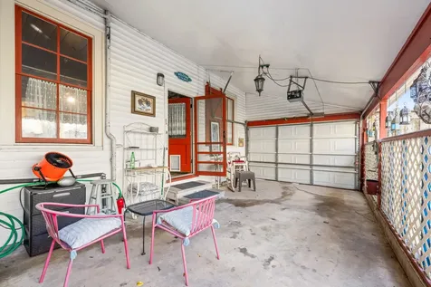 1211 33rd Street Galveston TX 77550