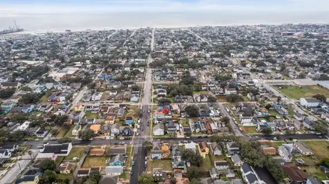 1211 33rd Street Galveston TX 77550