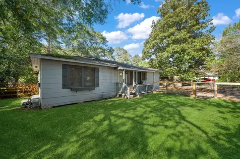 412 Dunnam Avenue Cleveland TX 77327