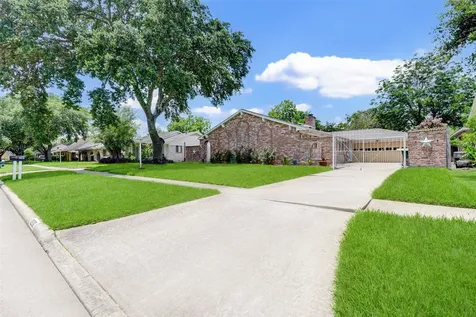 10526 Huntington Way Drive Houston TX 77099