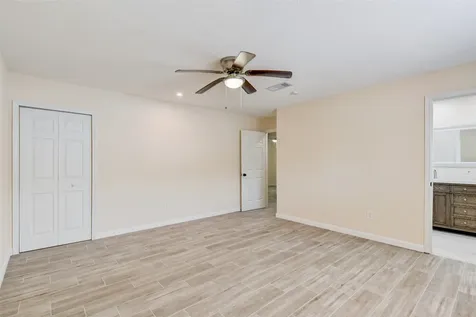 10526 Huntington Way Drive Houston TX 77099