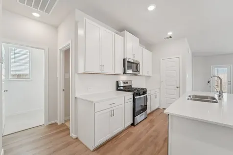 11424 Dark Amethyst Drive Houston TX 77048