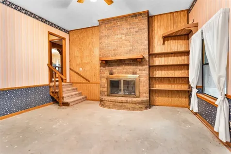 24614 Spruce Huntsville TX 77320