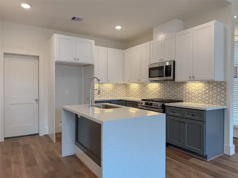 879 Rachel Street F Houston TX 77091