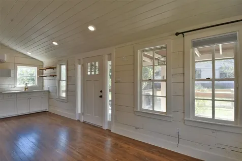 4875 Main Street Tiny Chappell Hill TX 77426