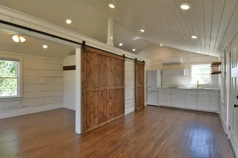 4875 Main Street Tiny Chappell Hill TX 77426