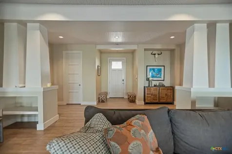 460 Bay Club Drive Seadrift TX 77983