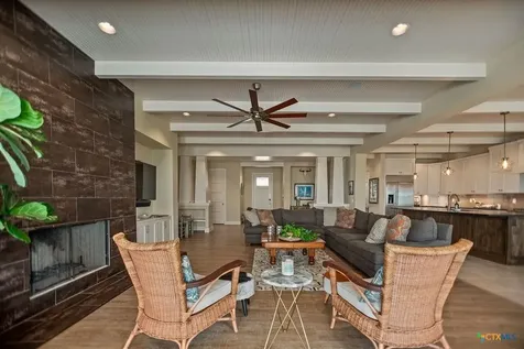 460 Bay Club Drive Seadrift TX 77983