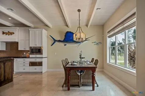 460 Bay Club Drive Seadrift TX 77983