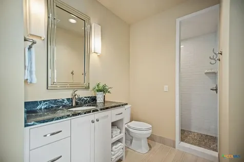 460 Bay Club Drive Seadrift TX 77983