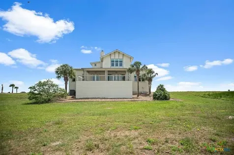 460 Bay Club Drive Seadrift TX 77983