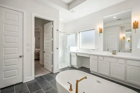 208 Twinflower Trail Court Conroe TX 77318