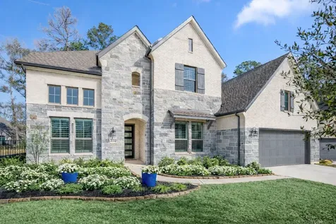 208 Twinflower Trail Court Conroe TX 77318