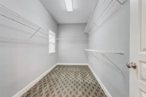 9 Versante Court Houston TX 77070