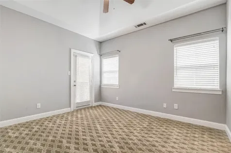 9 Versante Court Houston TX 77070