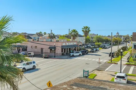 415 14th Street Galveston TX 77550