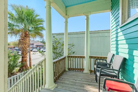 415 14th Street Galveston TX 77550