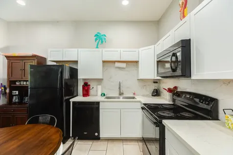 415 14th Street Galveston TX 77550
